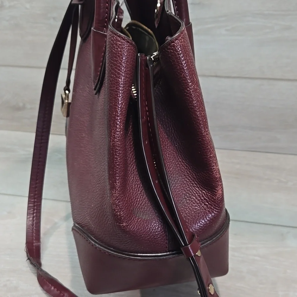 Michael Kors Women Burgundy Leather Tote Bag Crossbody Tote